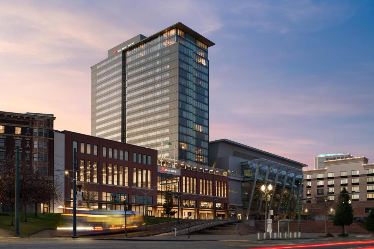 Marriott Tacoma Downtown Hotel Екстериор снимка