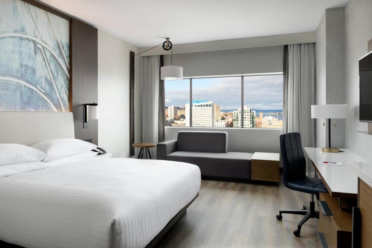 Marriott Tacoma Downtown Hotel Екстериор снимка