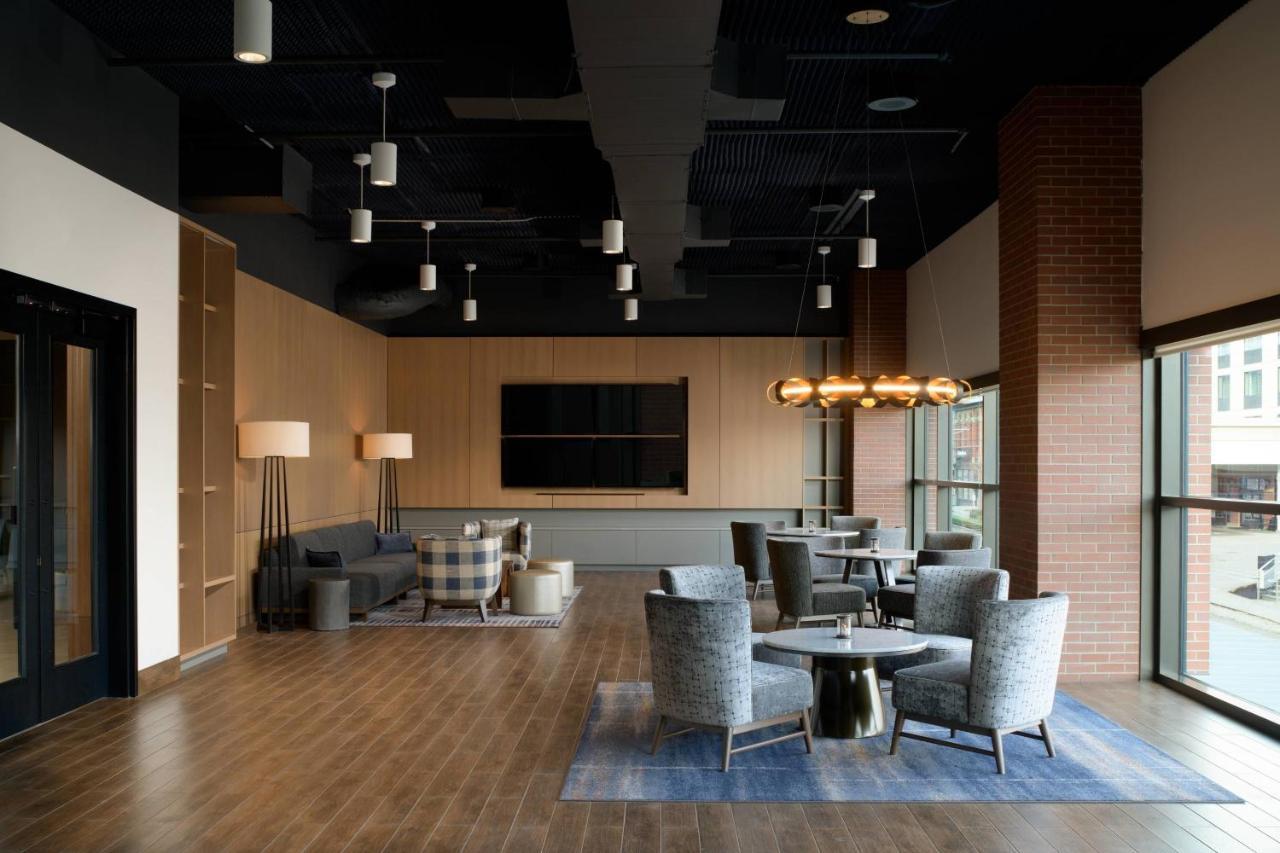 Marriott Tacoma Downtown Hotel Екстериор снимка