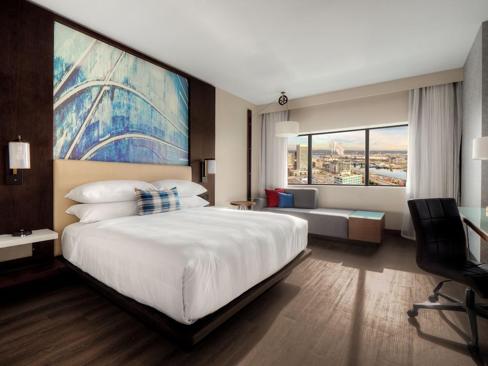 Marriott Tacoma Downtown Hotel Екстериор снимка