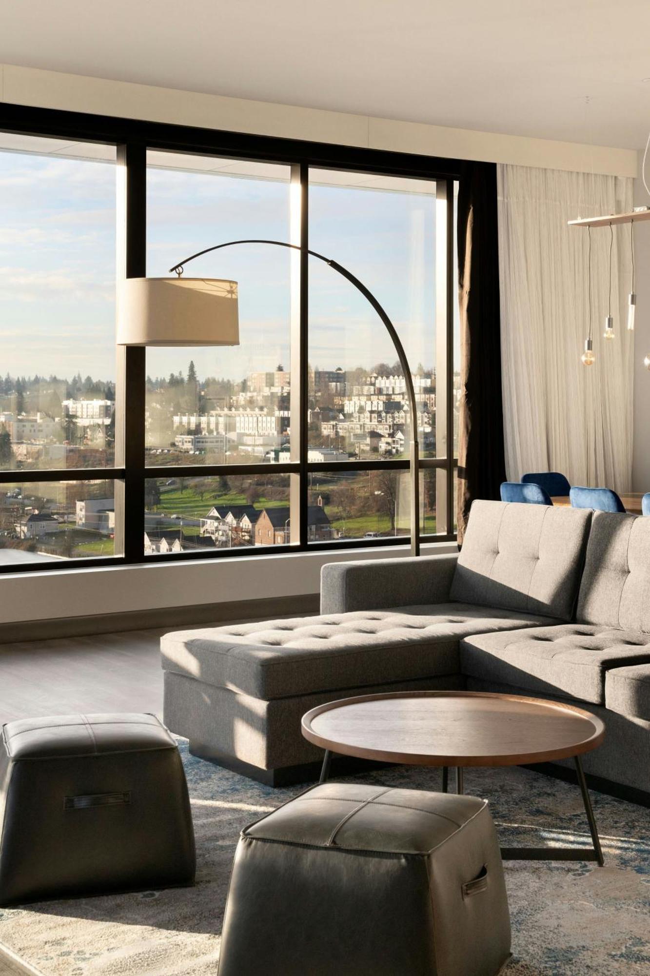 Marriott Tacoma Downtown Hotel Екстериор снимка